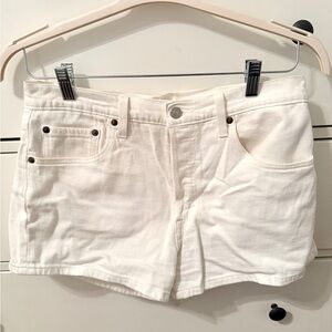 Levi’s 501 White Shorts Size 29